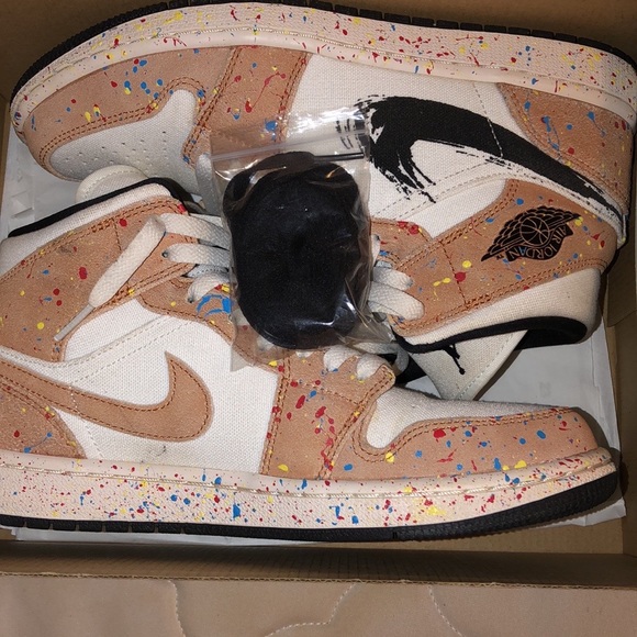 Jordan1 mid Brushstroke - Picture 1 of 9